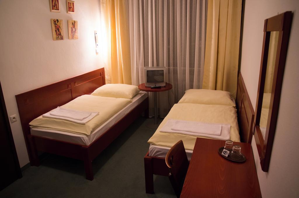 Hotel Bothe Považská Bystrica Kültér fotó