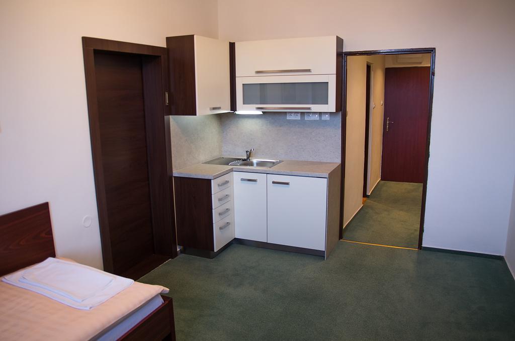 Hotel Bothe Považská Bystrica Szoba fotó