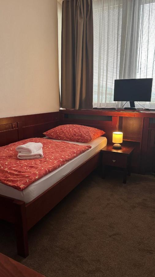 Hotel Bothe Považská Bystrica Kültér fotó