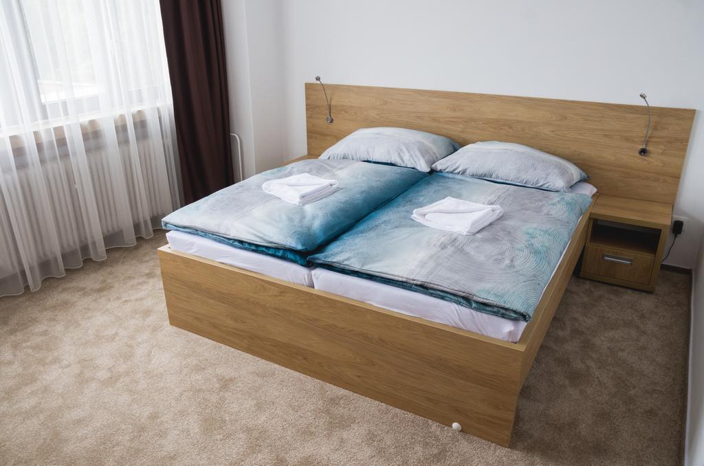 Hotel Bothe Považská Bystrica Kültér fotó